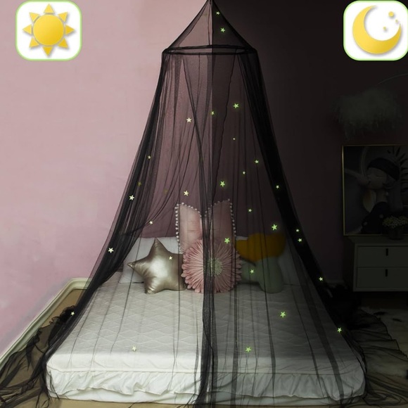 Daksha Glowing Stars Bed Canopy, (Bottom Edge Loose) New - Picture 5 of 10